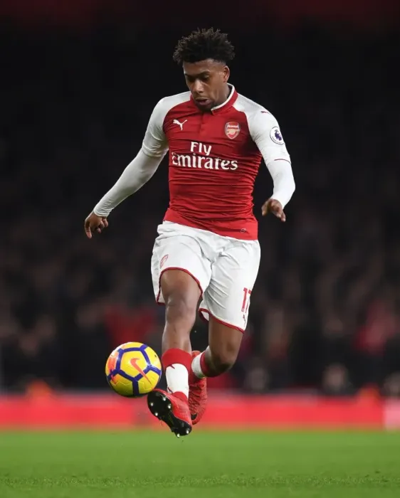 Framed Print : Alex Iwobi in Action: Arsenal vs. Liverpool, Premier League 2017-18 Framed Print : Alex Iwobi in Action: Arsenal vs. Liverpool, Premier League 2017-18
