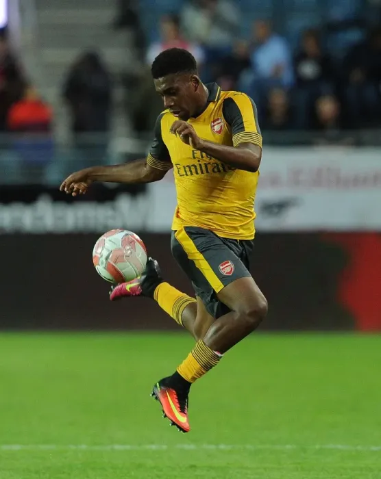 Framed Print : Alex Iwobi in Action: Arsenal vs Viking FK (2016-17 Pre-Season Friendly) Framed Print : Alex Iwobi in Action: Arsenal vs Viking FK (2016-17 Pre-Season Friendly)