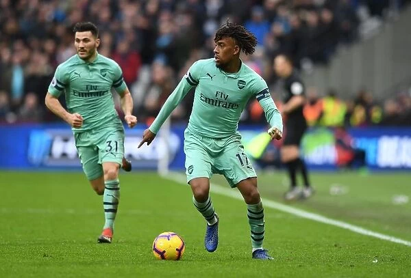 Alex Iwobi in Action: West Ham United vs Arsenal FC, Premier League 2018-19