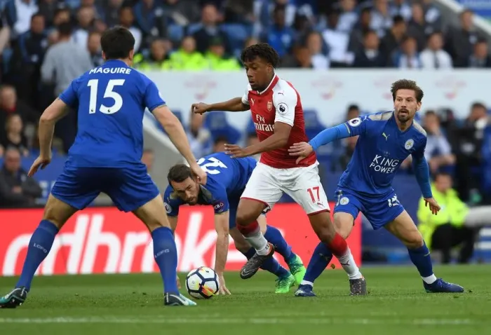 Framed Print : Alex Iwobi (Arsenal) Adrien Silva and Christian Fuchs (Leicester). Leciester City 3 Framed Print : Alex Iwobi (Arsenal) Adrien Silva and Christian Fuchs (Leicester). Leciester City 3