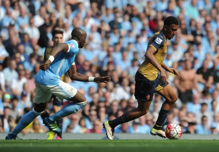 Framed Print : Alex Iwobi (Arsenal) Eliaquim Mangala (Man City) Framed Print : Alex Iwobi (Arsenal) Eliaquim Mangala (Man City)
