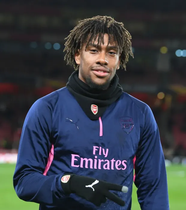 Framed Print : Alex Iwobi: Arsenal Star in Europa League Action