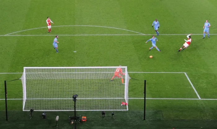 Framed Print : Alex Iwobi Scores Arsenal's Third Goal Against Stoke City (2016-17) Framed Print : Alex Iwobi Scores Arsenal's Third Goal Against Stoke City (2016-17)
