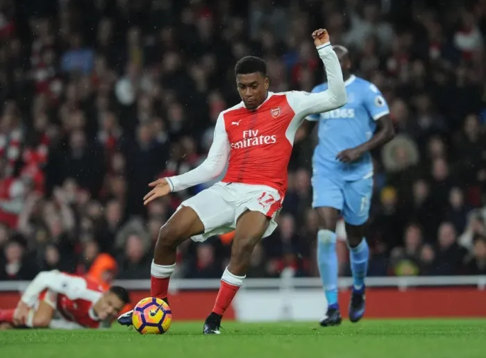 Framed Print : Alex Iwobi Scores Arsenal's Third Goal vs Stoke City (Premier League 2016-17)