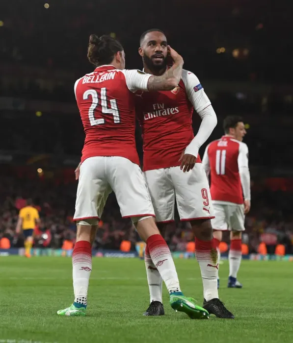 Framed Print : Alex Lacazette and Hector Bellerin Celebrate Arsenal's Goal vs Atletico Madrid in Europa League Semi-Final