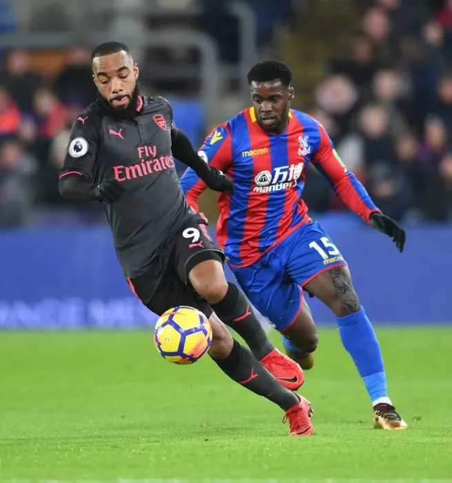 Framed Print : Alex Lacazette Outmaneuvers Schlupp: A Flash of Skill from Arsenal's Victory over Crystal Palace, Premier League 2017-18