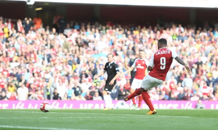 Framed Print : Alex Lacazette Scores for Arsenal against Sevilla in the Emirates Cup 2017-18