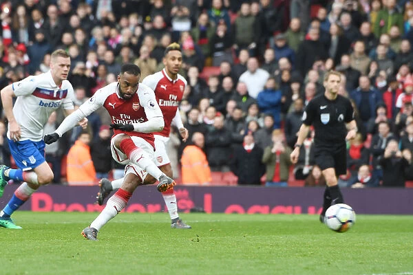 Alex Lacazette Scores Penalty: Arsenal vs Stoke City, Premier League 2017-18
