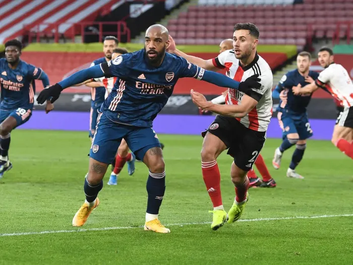 Framed Print : Alex Lacazette vs George Baldock: Sheffield United vs Arsenal, Premier League 2021