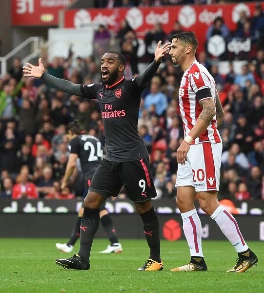 Alex Lacazette's Frustrating Disallowed Goal: Arsenal at Stoke City (2017-18)