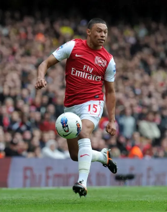 Framed Print : Alex Oxlade-Chamberlain in Action: Arsenal vs Norwich City, Premier League 2011-12