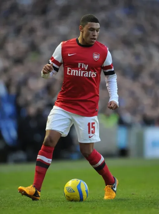 Framed Print : Alex Oxlade-Chamberlain in Action: Arsenal's FA Cup Triumph over Brighton & Hove Albion (2012-13)