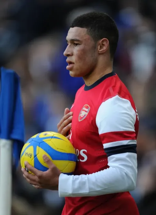 Framed Print : Alex Oxlade-Chamberlain in Action: Arsenal's FA Cup Victory over Brighton & Hove Albion (2012-13)