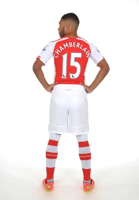 Framed Print : Alex Oxlade-Chamberlain at Arsenal Photocall (2014-15)