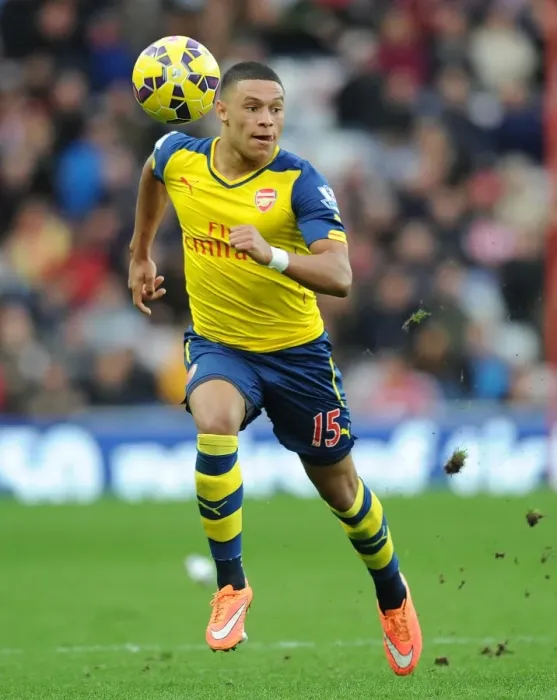 Framed Print : Alex Oxlade-Chamberlain: Arsenal Star in Action vs Sunderland, Premier League 2014 / 15