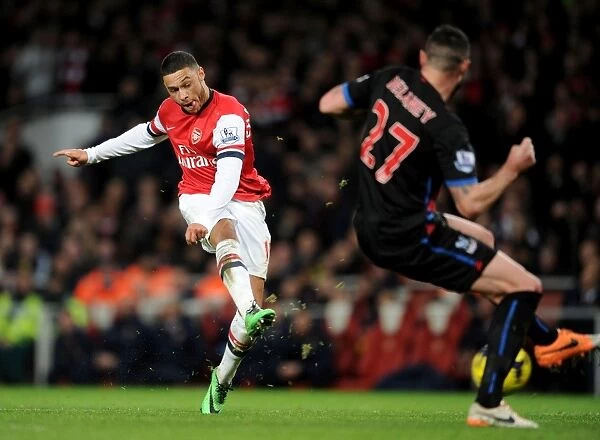 Alex Oxlade-Chamberlain Scores the Second Goal Against Crystal Palace in the Premier League (Arsenal v Crystal Palace 2013-14)