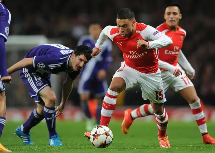 Framed Print : Alex Oxlade-Chamberlain vs. Sacha Kljestan: Arsenal FC vs. RSC Anderlecht, UEFA Champions League, 2014 Framed Print : Alex Oxlade-Chamberlain vs. Sacha Kljestan: Arsenal FC vs. RSC Anderlecht, UEFA Champions League, 2014
