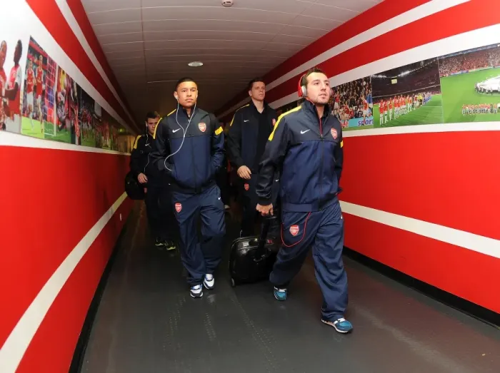 Framed Print : Alex Oxlade-Chamberlain, Wojciech Szczesny and Santi Cazorla (Arsenal). Arsenal 1: 3 Bayern Munich
