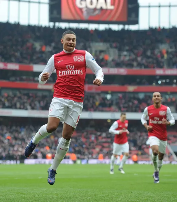 Framed Print : Alex Oxlade-Chamberlain's Fifth Goal: Arsenal's Triumph Over Blackburn Rovers (2011-12)