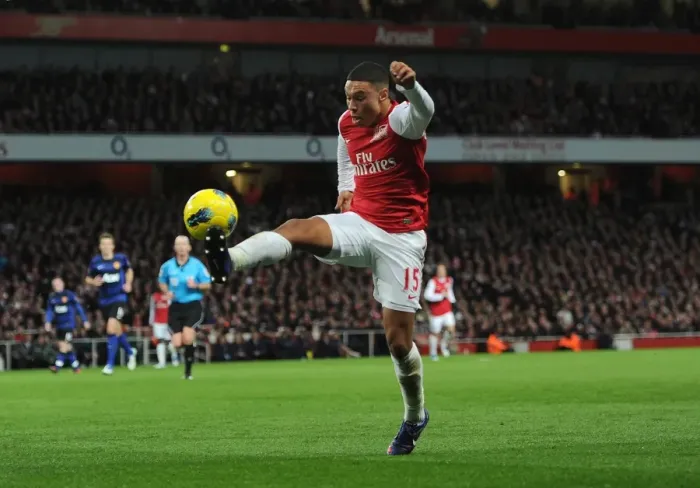 Framed Print : Alex Oxlade-Chamberlain's Heartbreaking Performance: Arsenal 1-2 Manchester United, Barclays Premier League