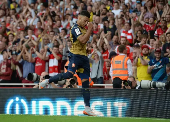 Framed Print : Alex Oxlade-Chamberlain's Thunderbolt: Arsenal's Emirates Cup Victory Goal vs Olympique Lyonnais (2015 / 16) Framed Print : Alex Oxlade-Chamberlain's Thunderbolt: Arsenal's Emirates Cup Victory Goal vs Olympique Lyonnais (2015 / 16)