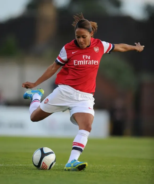 Framed Print : Alex Scott in Action: Arsenal Ladies vs. Bristol Academy WFC, FA WSL (2012)