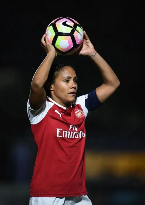 Framed Print : Alex Scott in Action: Arsenal Ladies vs Everton Ladies Pre-Season Friendly