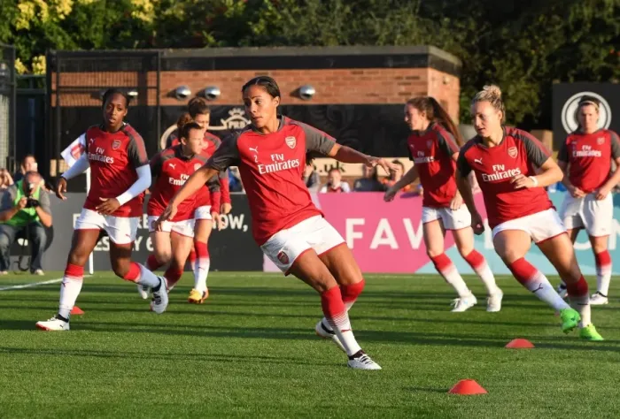 Framed Print : Alex Scott: Arsenal Women's Star Gears Up for Pre-Season Clash Against Everton Ladies