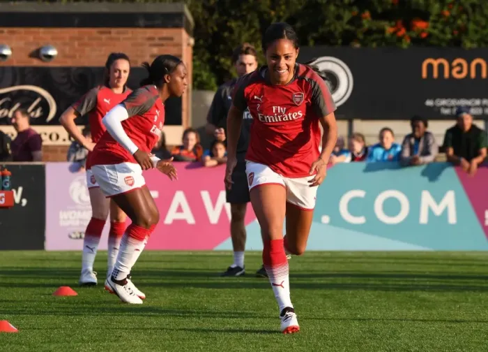 Framed Print : Alex Scott Gearing Up: Arsenal Ladies vs Everton Ladies Pre-Season Friendly