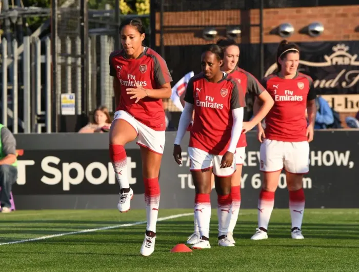 Framed Print : Alex Scott Gears Up: Arsenal Women's Star Readies for Pre-Season Showdown Against Everton Ladies