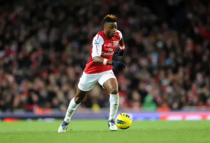 Framed Print : Alex Song: In Action for Arsenal Against Everton, Premier League 2011-12 Framed Print : Alex Song: In Action for Arsenal Against Everton, Premier League 2011-12