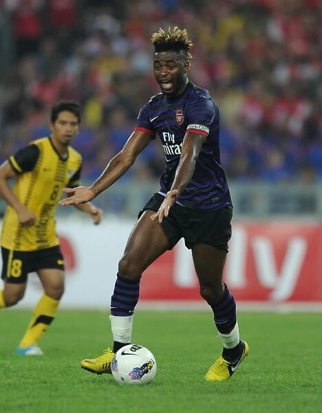 Alex Song in Action: Malaysia XI vs Arsenal (2012-13)