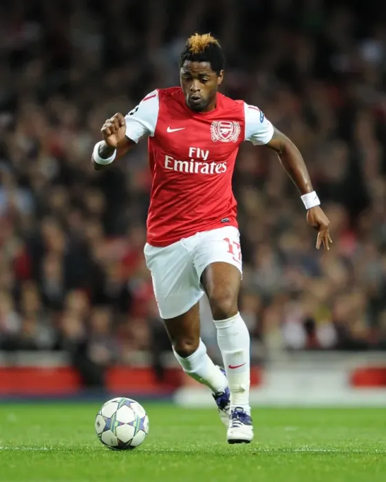 Framed Print : Alex Song (Arsenal). Arsenal 0: 0 Marseille. UEFA Champions League. Group F Framed Print : Alex Song (Arsenal). Arsenal 0: 0 Marseille. UEFA Champions League. Group F