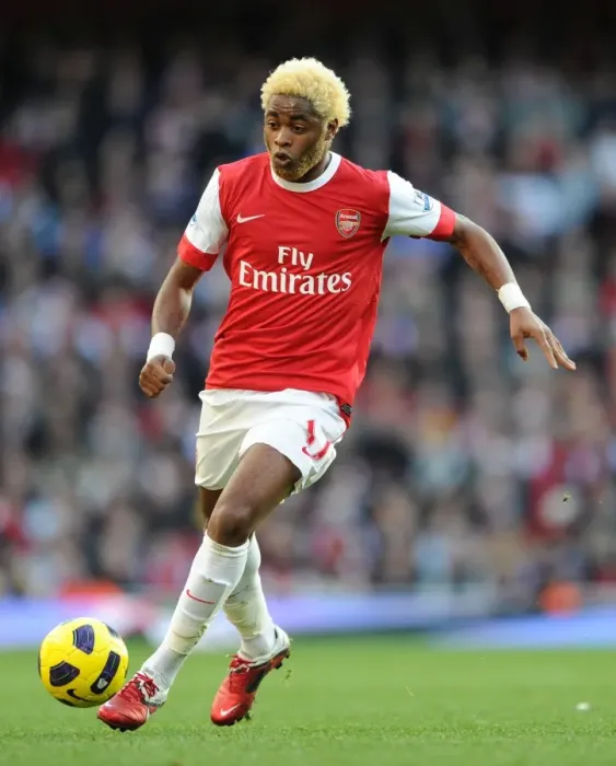 Framed Print : Alex Song (Arsenal). Arsenal 2: 0 Wolverhampton Wanderers. Barclays Premier League