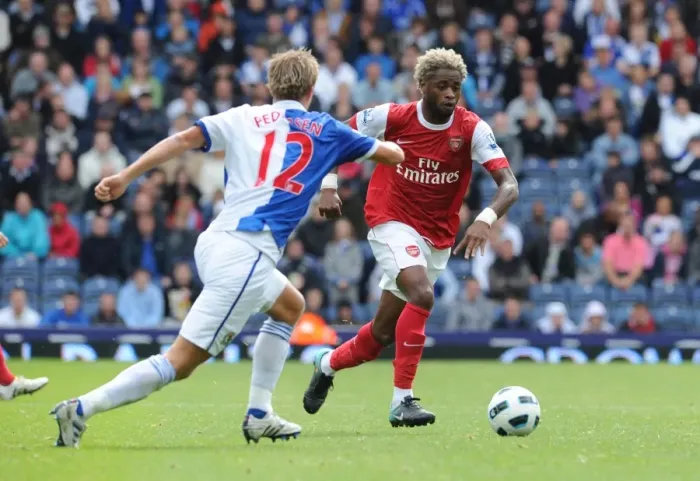 Framed Print : Alex Song (Arsenal) Morten Gamst Pedersen (Blackburn). Blackburn Rovers 1: 2 Arsenal Framed Print : Alex Song (Arsenal) Morten Gamst Pedersen (Blackburn). Blackburn Rovers 1: 2 Arsenal