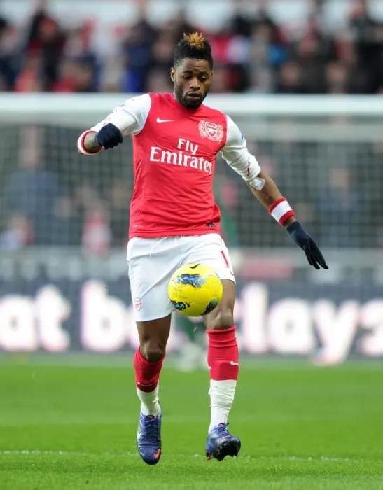 Framed Print : Alex Song (Arsenal). Swansea City 3: 2 Arsenal. Barclays Premier League Framed Print : Alex Song (Arsenal). Swansea City 3: 2 Arsenal. Barclays Premier League