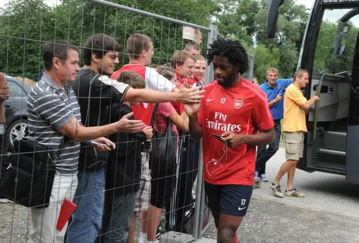 Framed Print : Alex Song at Arsenal's Pre-Season Training, Austria 2010