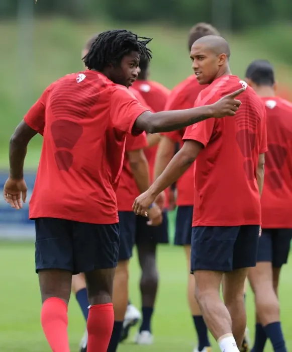 Framed Print : Alex Song and Gael Clichy (Arsenal). Arsenal Training Camp, Bad Waltersdorf