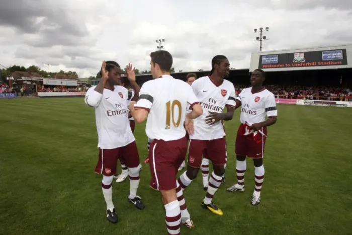 Framed Print : Alex Song, Robin van Persie, Emmanuel Adebayor and Kolo Toure (Arsenal)