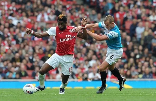Alex Song Scores the Thrilling Winner for Arsenal Against Sunderland in Premier League Clash at Emirates Stadium