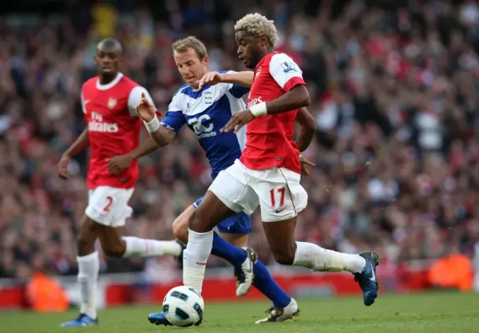 Framed Print : Alex Song vs. Lee Bowyer: Arsenal's Victory Over Birmingham City (2:1), Barclays Premier League, Emirates Stadium, 16 / 10 / 10 Framed Print : Alex Song vs. Lee Bowyer: Arsenal's Victory Over Birmingham City (2:1), Barclays Premier League, Emirates Stadium, 16 / 10 / 10