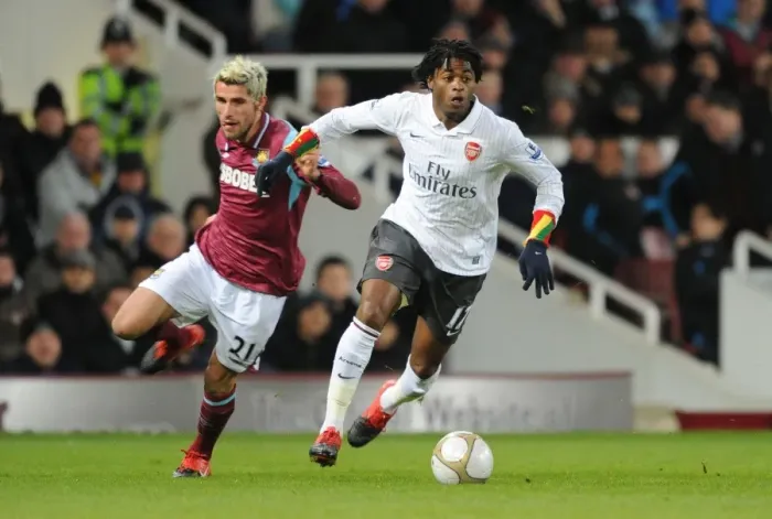 Framed Print : Alex Song vs Valon Behrami: Arsenal's Win at West Ham United in FA Cup Third Round, 2010