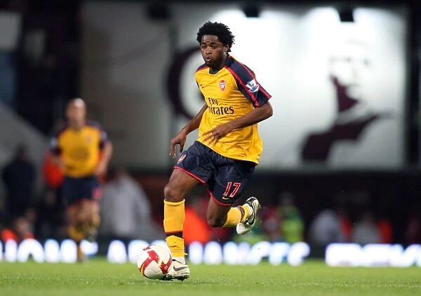 Alex Song's Brilliant Performance: Arsenal's Unforgettable 2-0 Victory Over West Ham in the Premier League