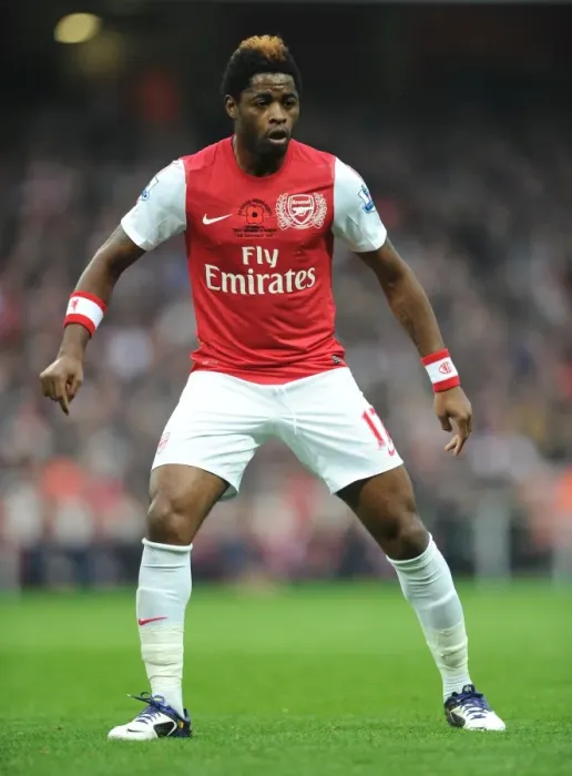Framed Print : Alex Song's Dominant Performance: Arsenal Crushes West Bromwich Albion 3-0 in Premier League