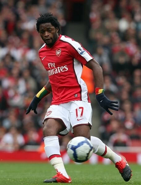 Alex Song's Dominant Performance: Arsenal's 3:1 Win Over Birmingham City in the Barclays Premier League (October 17, 2009)