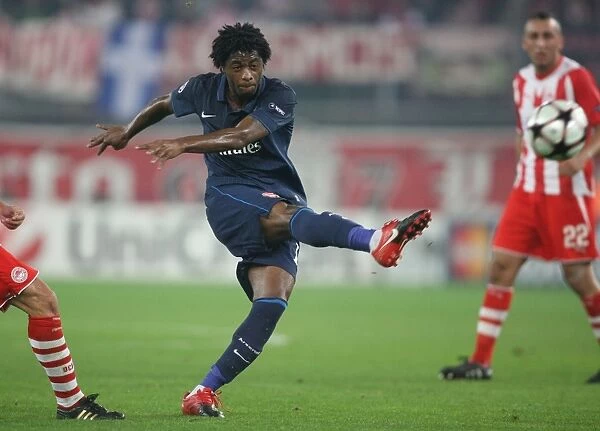 Alex Song's Victory: Arsenal Triumphs Over Olympiacos 1-0 in Champions League Group H