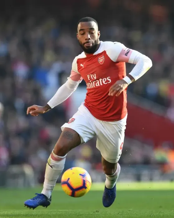 Framed Print : Alexandre Lacazette: In Action for Arsenal Against Southampton, Premier League 2018-19