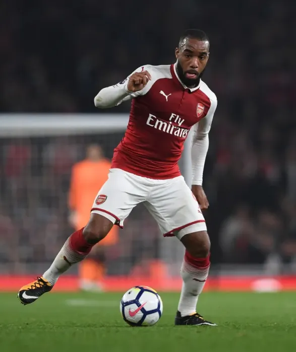 Framed Print : Alexandre Lacazette in Action: Arsenal vs West Bromwich Albion, Premier League 2017-18