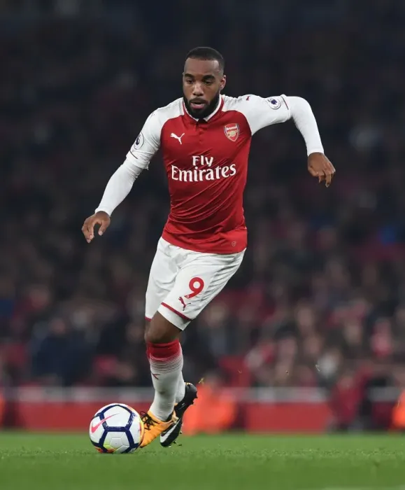 Framed Print : Alexandre Lacazette in Action: Arsenal vs West Bromwich Albion, Premier League 2017-18