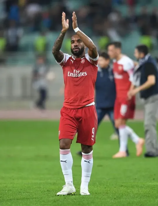 Framed Print : Alexandre Lacazette Celebrates with Arsenal Fans after UEFA Europa League Victory over Qarabag FK